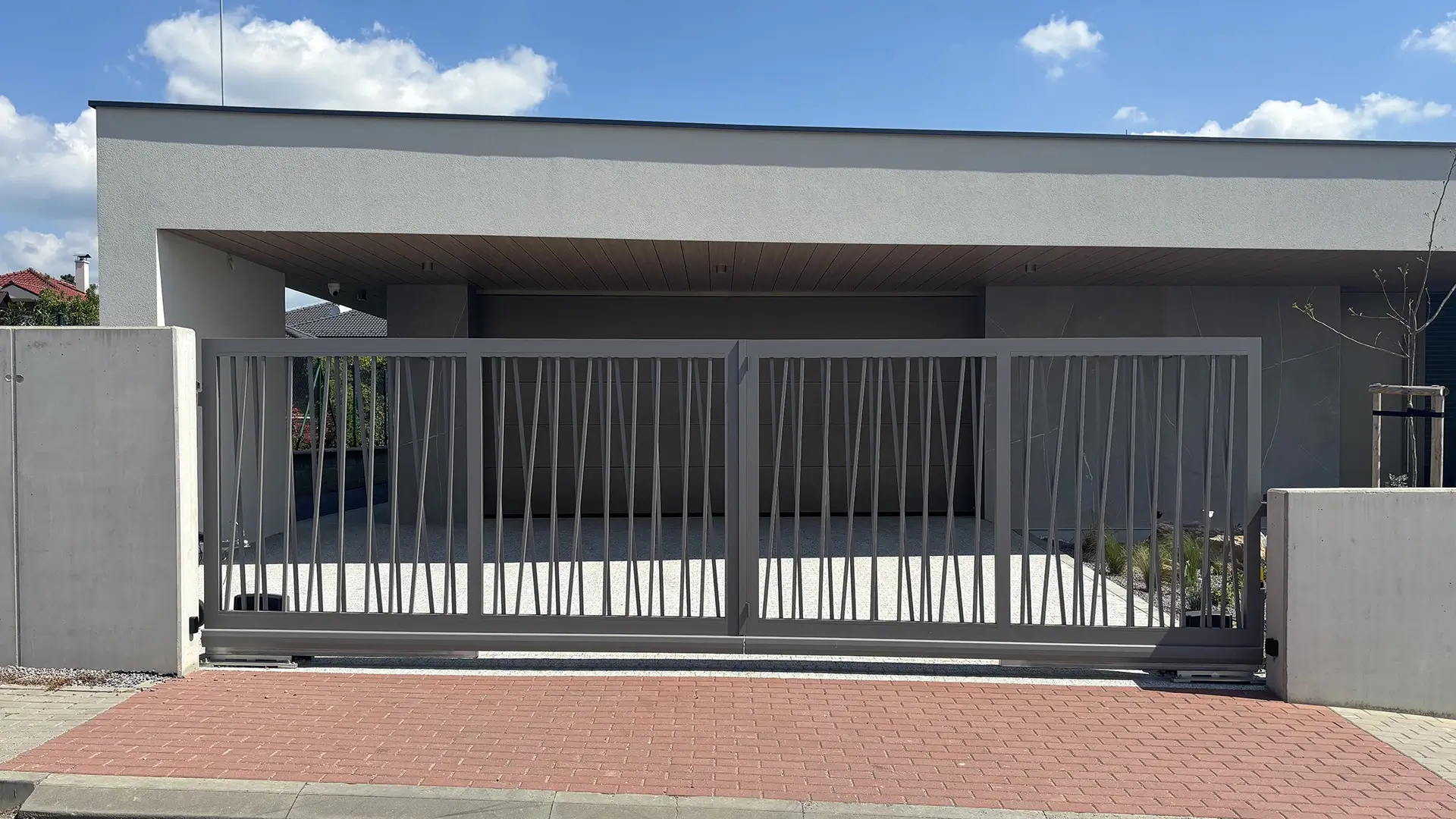 hlinikovy-plot-extra-featured